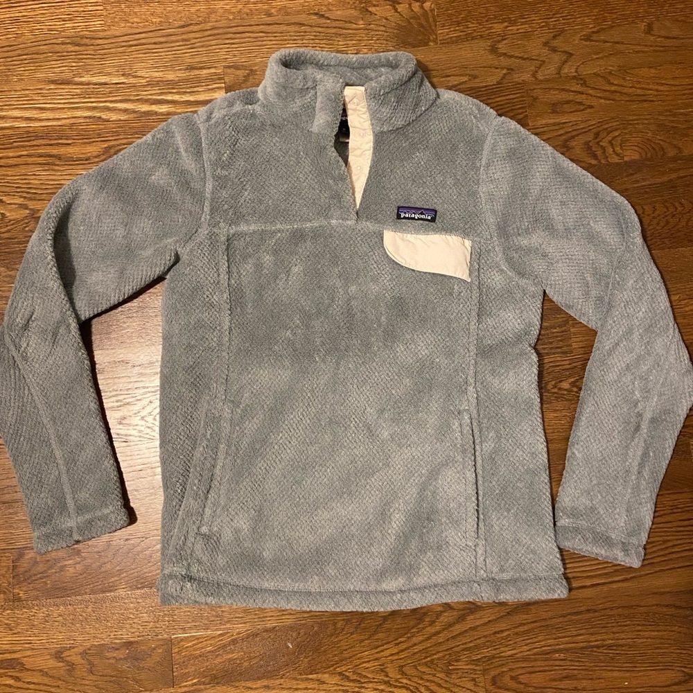 Patagonia Women’s Gray Synchilla Fleece
